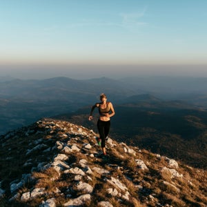 How to Build and Maintain Thru-Hiking Fitness