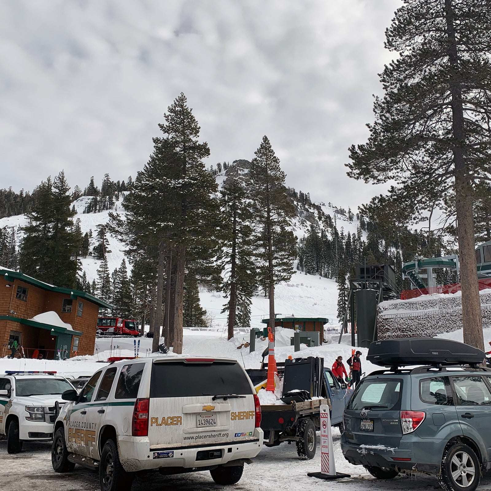 Avalanche in Alpine Meadows