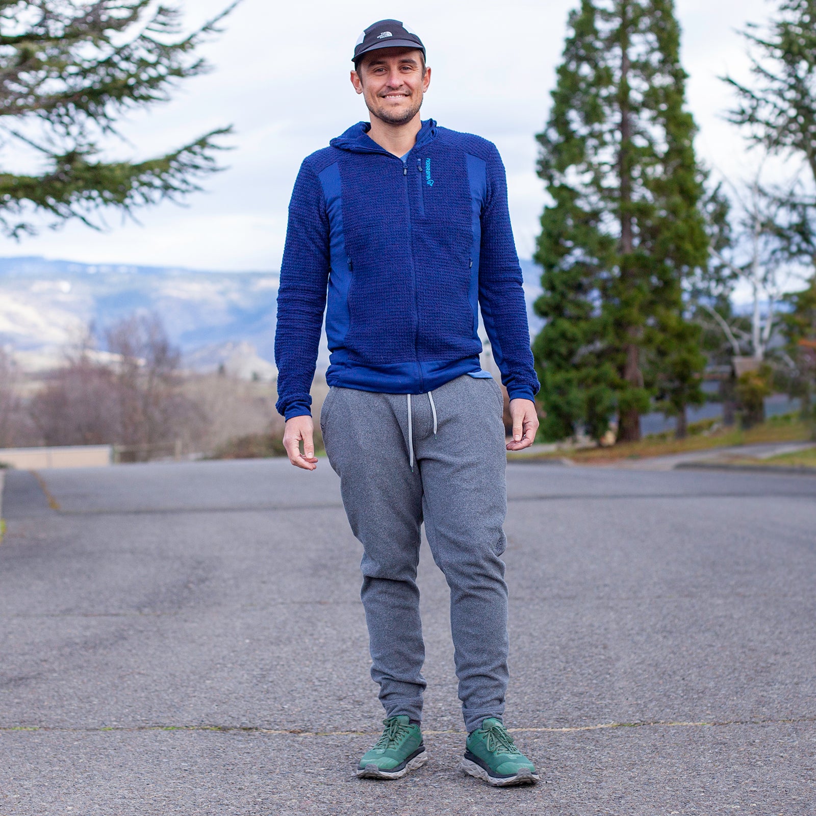 Patagonia best sale mens joggers