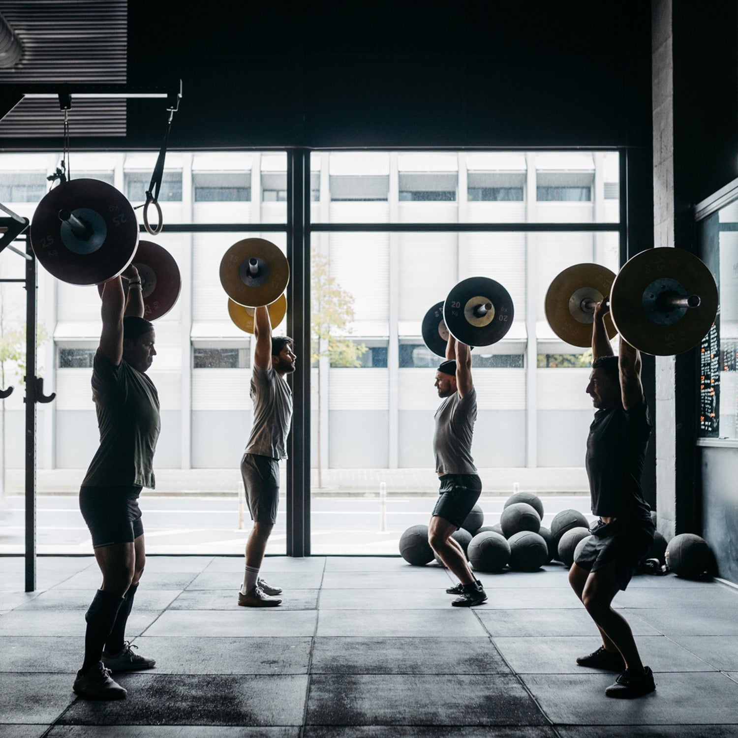 Weight-lifting tips for beginners, from a woman who deadlifts 300 lbs