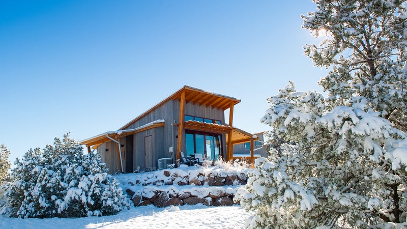 V-day lodges