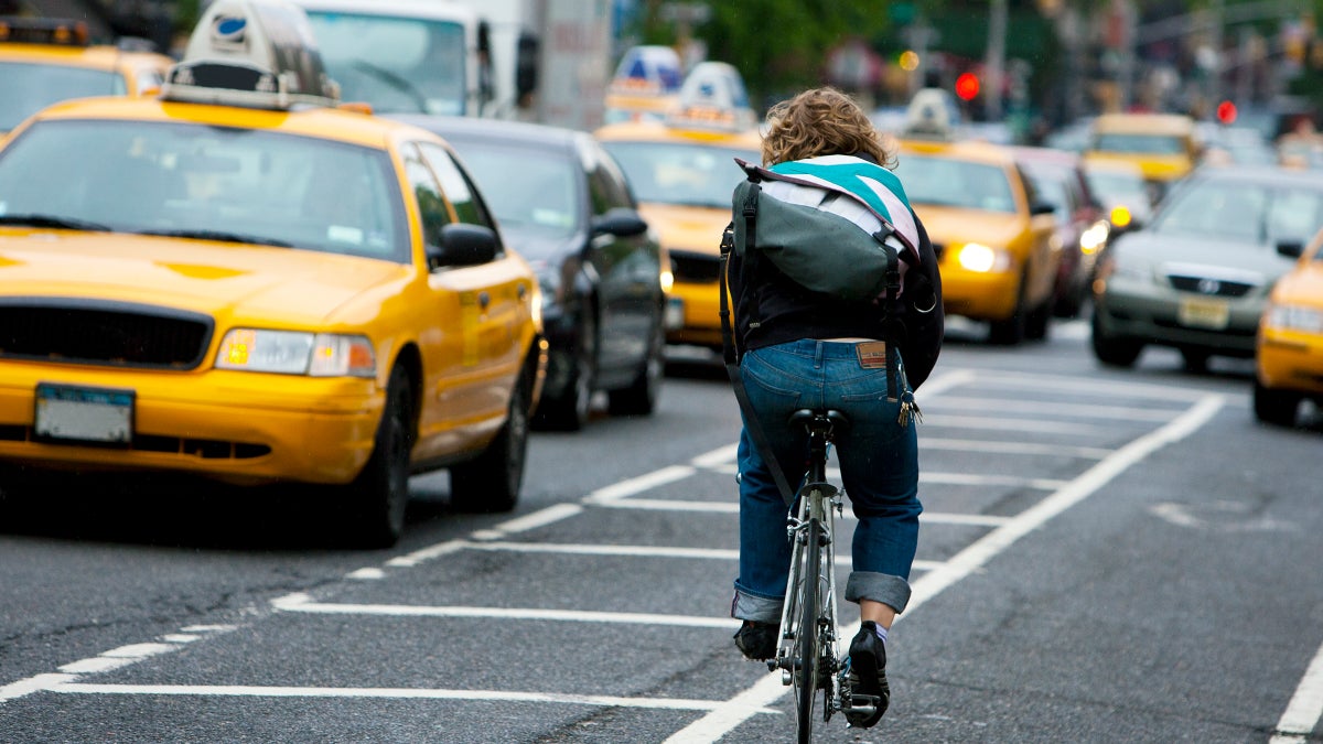 how to ride a bike in traffic