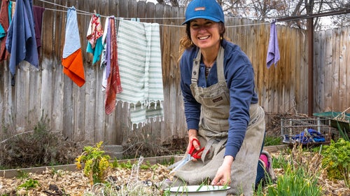Griffith relies largely on vegetables (preferably those grown in her own garden) and meat from her local butcher.