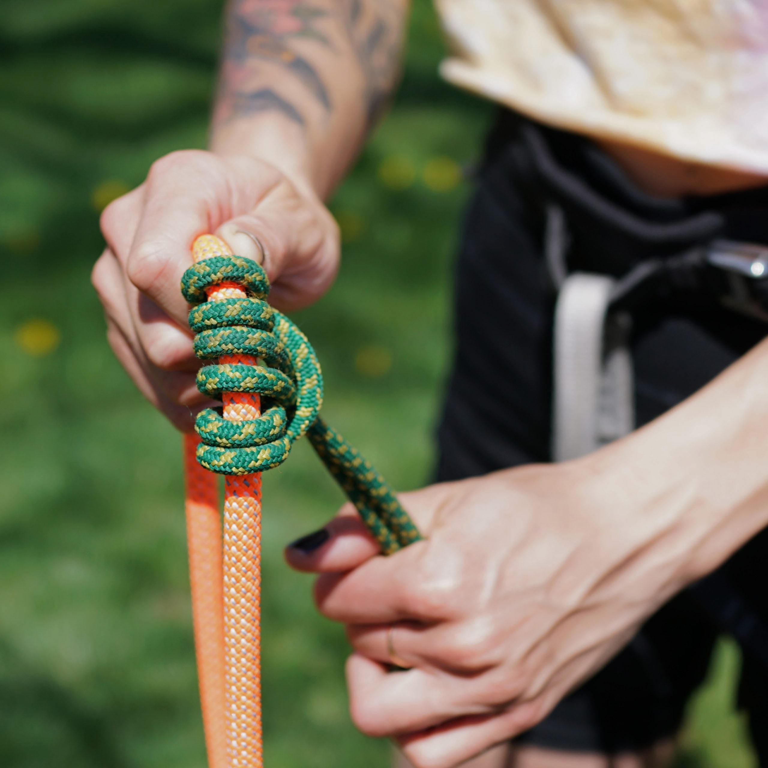 Learn This: Build a Climbing Rope Anchor  Climbing rope, Rock climbing  rope, Climbing technique