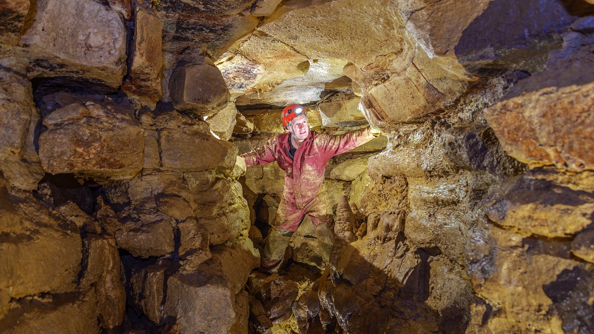 OoT] can someone please tell me what is that thing in the red circle. i  know it resembles a cave entrance if it's on the map .but why is it on the