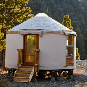 Whether you’re looking for a riverside treehouse or a log hideaway in the mountains, there is an ideal weekend retreat not too far away.