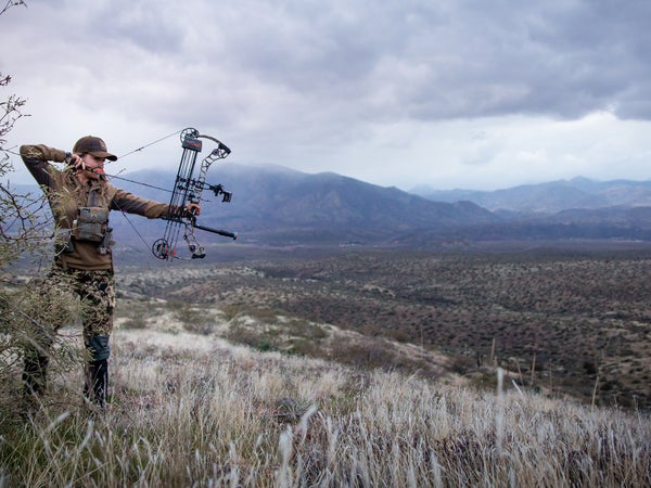 Amanda Caldwell takes aim.