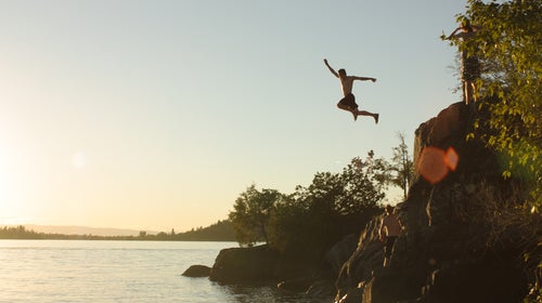 Here’s a list of some of my favorite water gear that helps me enjoy the hot days ahead, whether that’s taking a canyoneering trip or doing a lazy float with the kids.