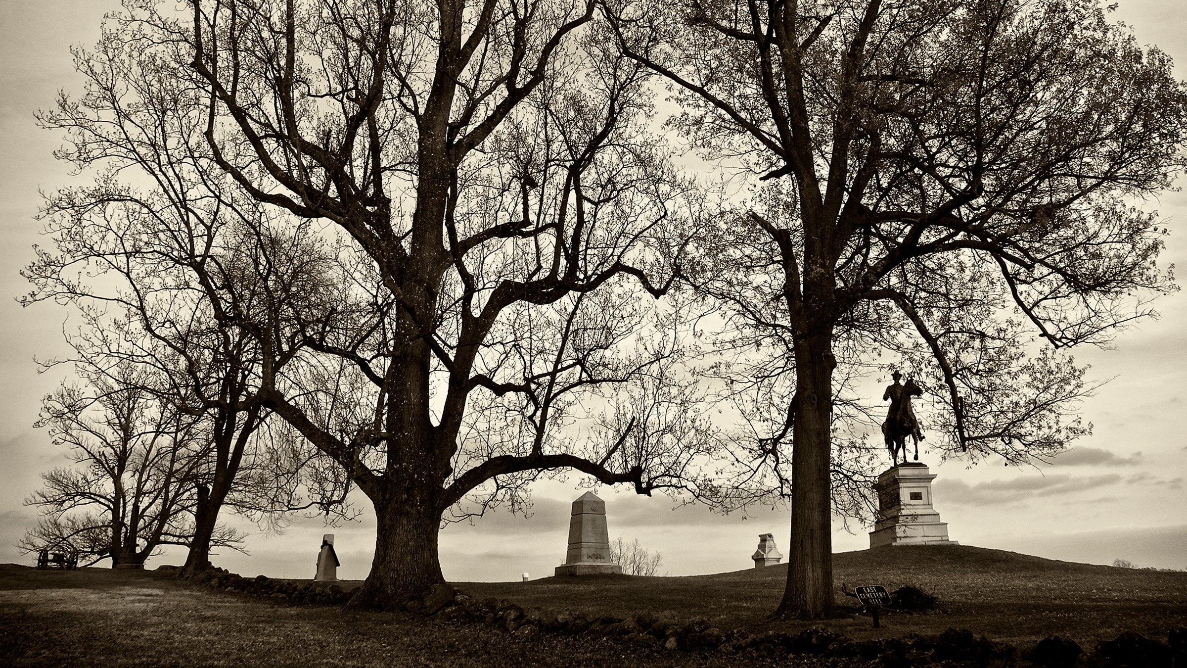 Gettysburg museum director needs a new place for all this cool old stuff