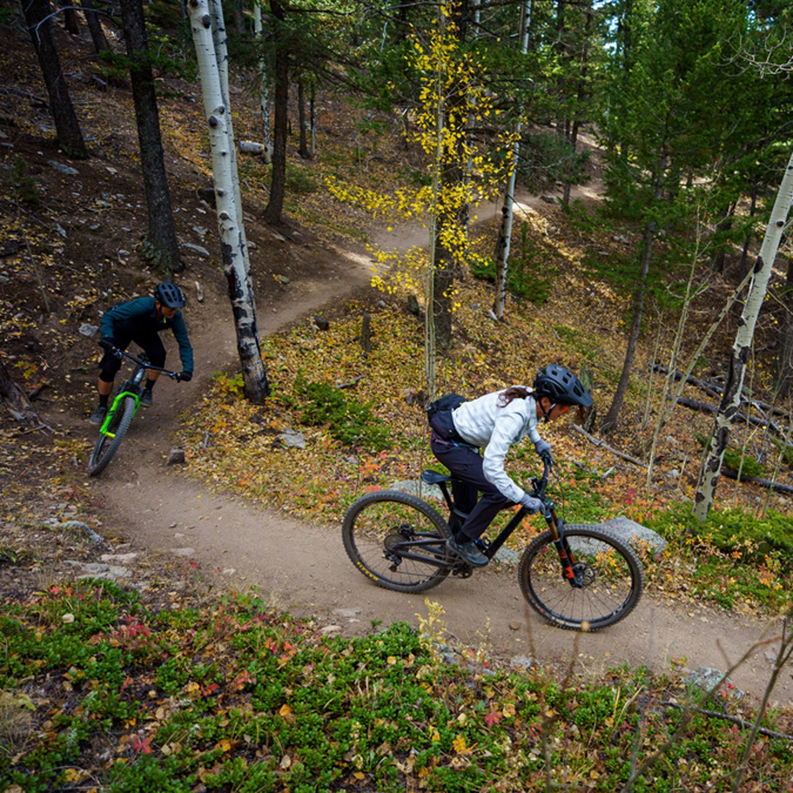 Best Women s Mountain Bike Gear for Fall Riding