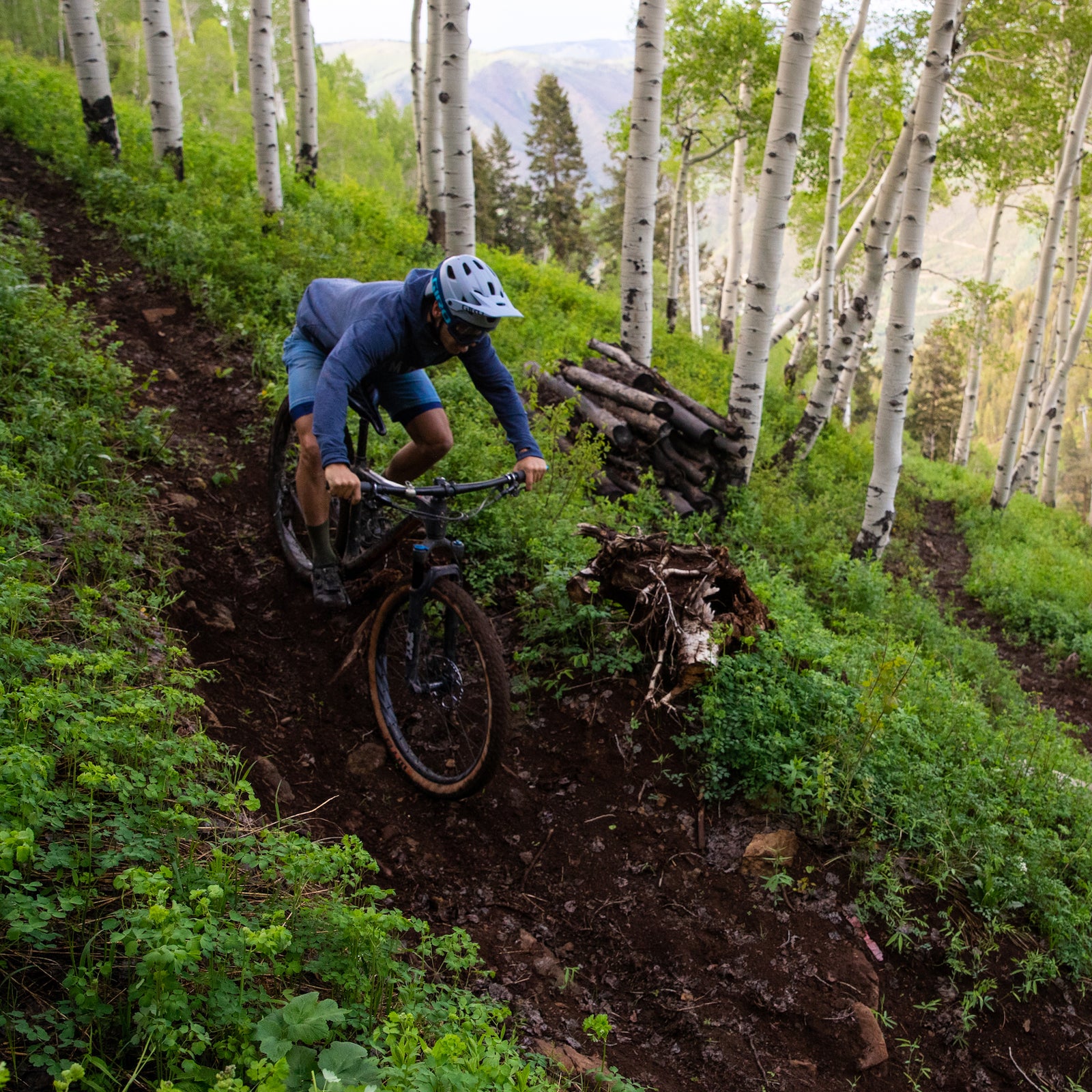 These Mountain-Bike-Ready Jorts Are Our New Obsession