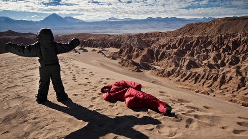 Swaddle yourself in the Selkbag to ease the existential dread of a pandemic winter.