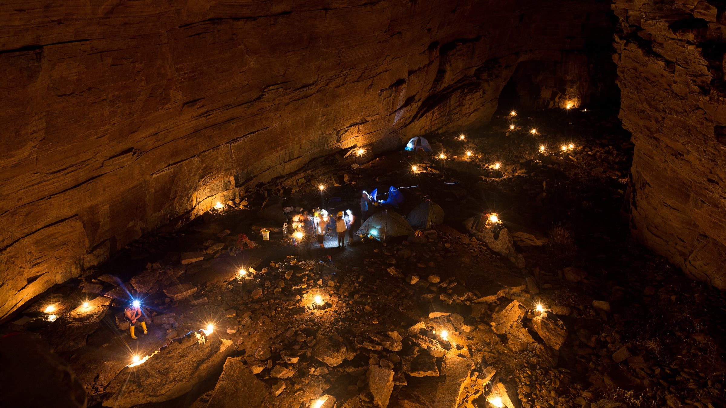 Hall’s Tayos team inside the main chamber
