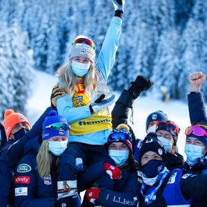 On Sunday, 29-year-old Jessie Diggins ground her way through the last stretch of the climb and, exhausted, attempted to raise her hands overhead in triumph before flopping face-first into the snow.