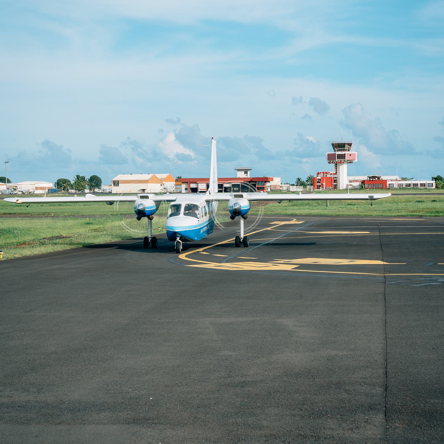 A prop plane that flies to the atoll