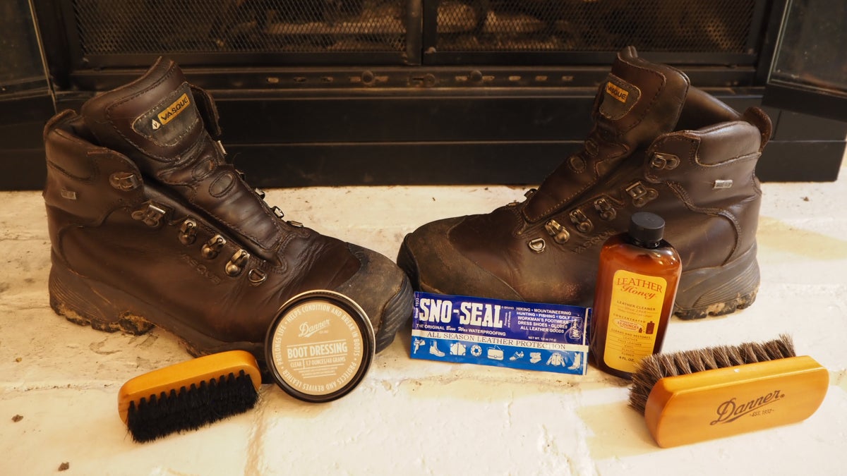 The Best Way to Clean Leather Boots Outside Online