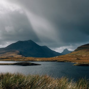 If escaping to a Scottish lake (sorry, loch) sounds lovely right about now, Sarah Moss’s Summerwater will do its best to convince you otherwise.