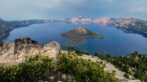 The view of Crater Lake from Watchman Lookout
