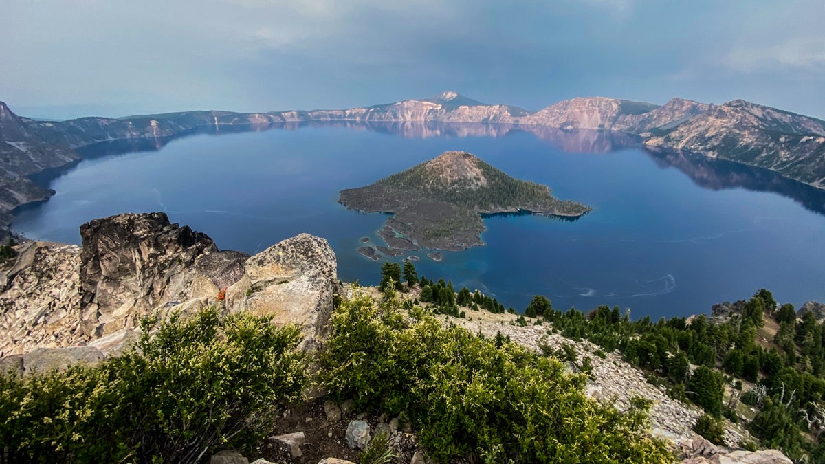 Otherworldly ԹϺ at Crater Lake National Park