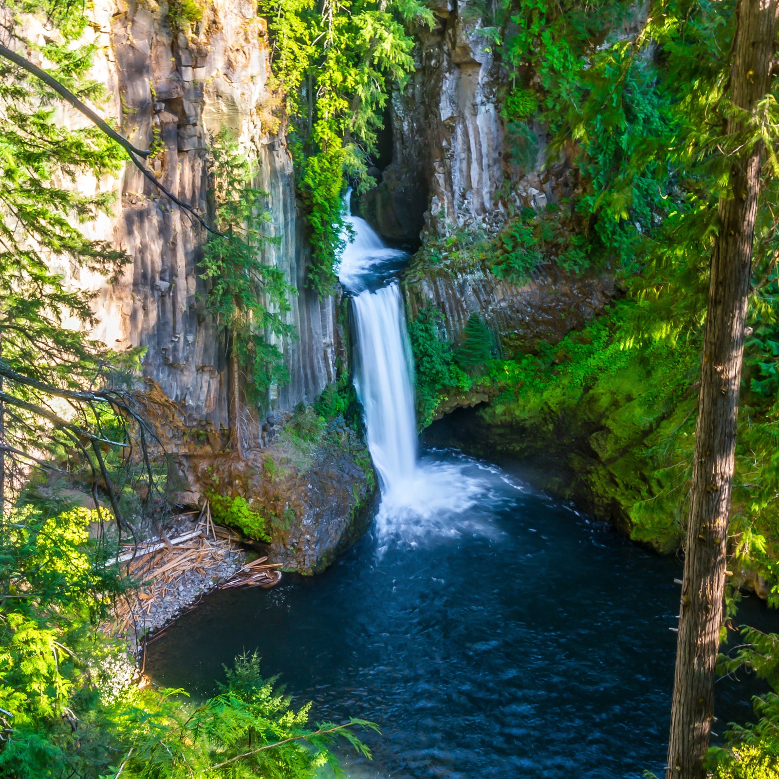 Toketee water falls