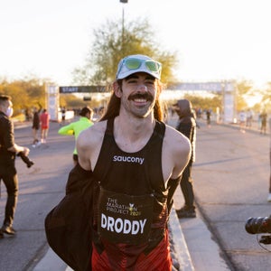 Last December, in an elites-only marathon in Arizona, 30-year-old Noah Droddy ran 2:09:09—a time that makes him the tenth-fastest American marathoner ever.