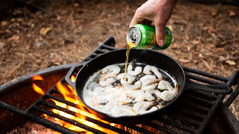 Campout Skillet! – Mother Earth News