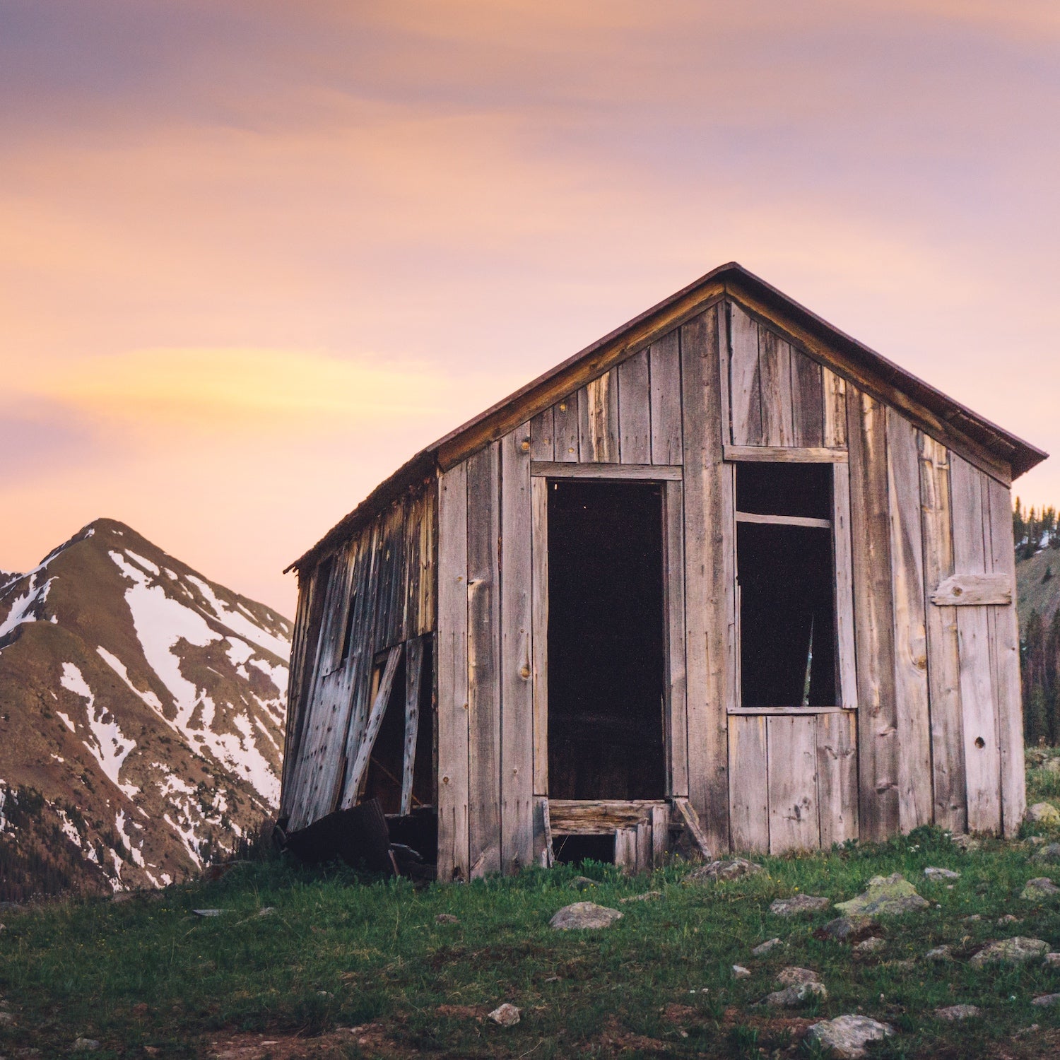 Abandoned cabin on the Alpine Loop, near Animas Forks ghost town