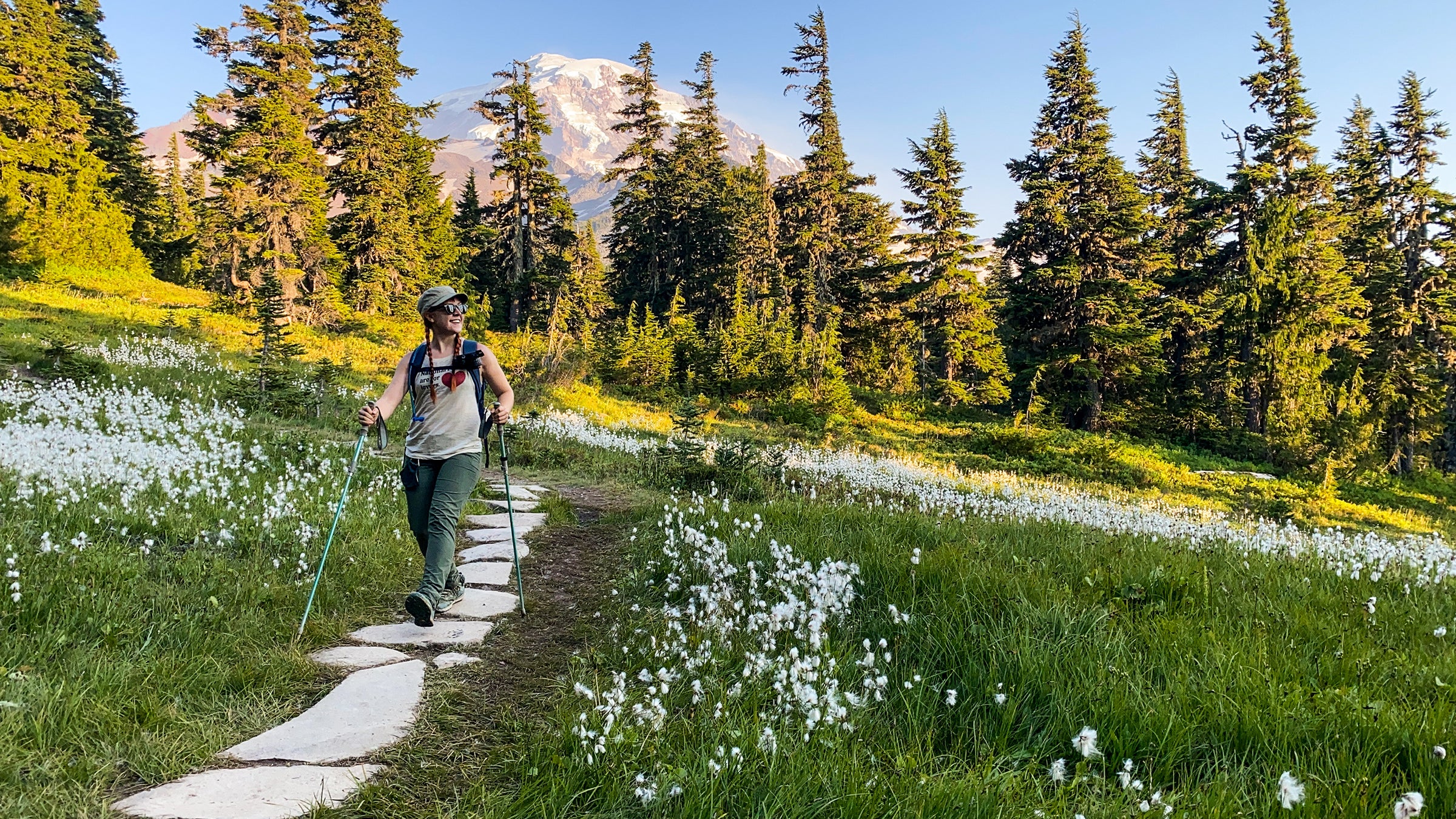 Hiking in Mount Rainier National Park