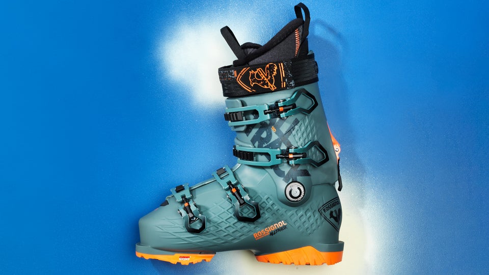 The Best Alpine Ski Boots of 2022