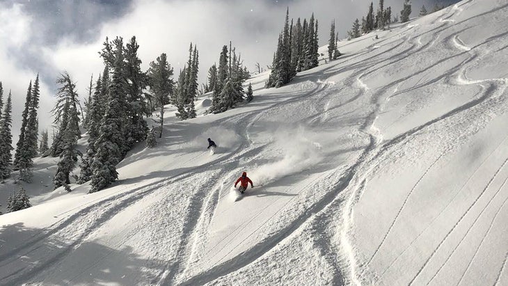 Anthony Lakes powder skiing