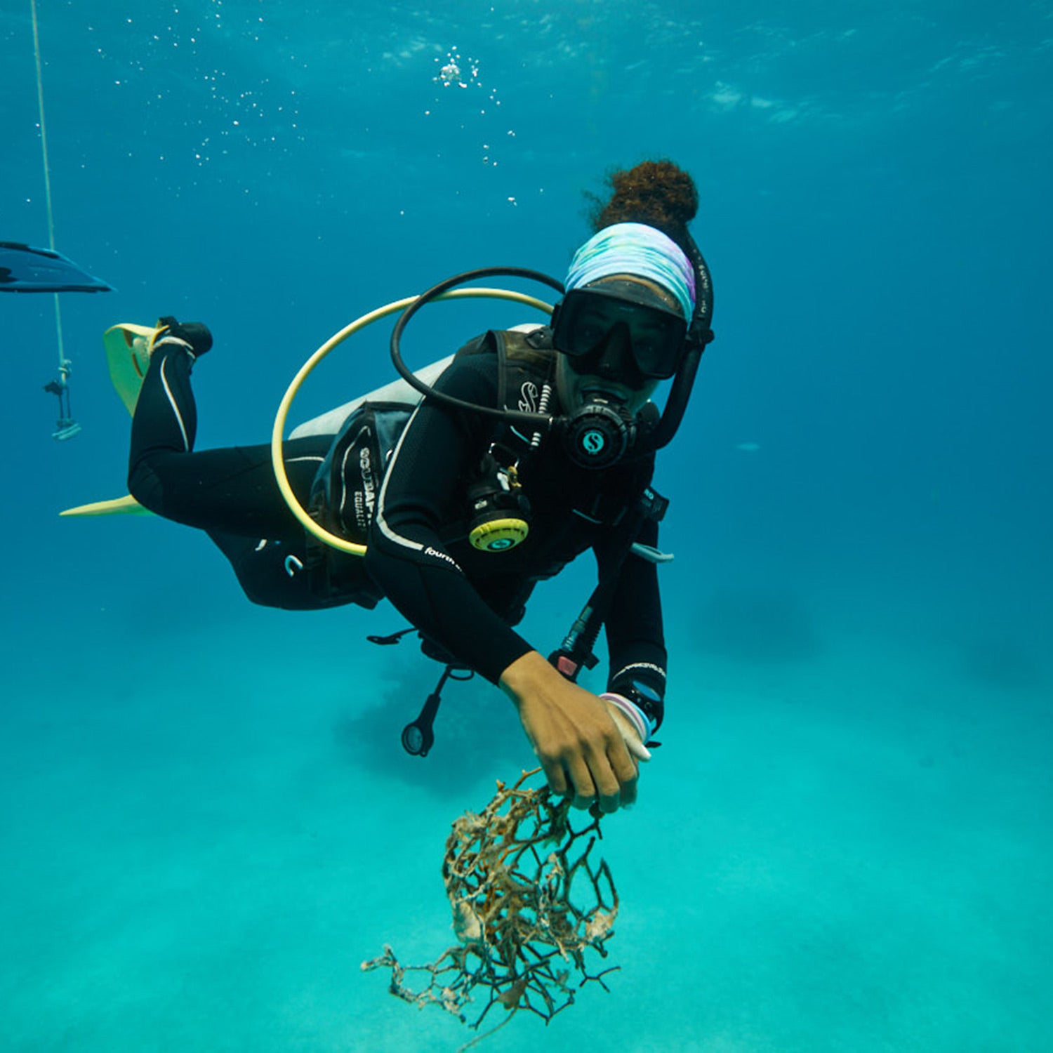 New York Scuba Divers Help Clean Up Ocean