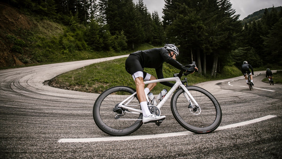 Integrated Road Bikes Perform Better, but at What Cost?