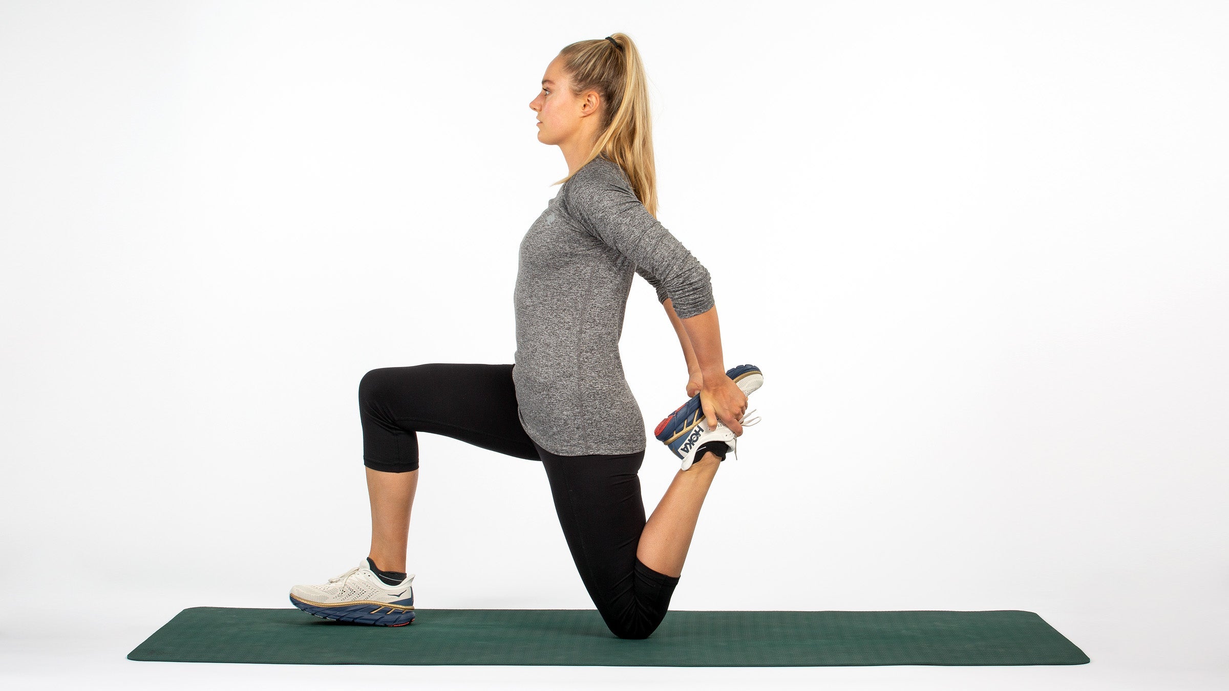 Premium Photo  Sportsman hold lunge position doing stretch