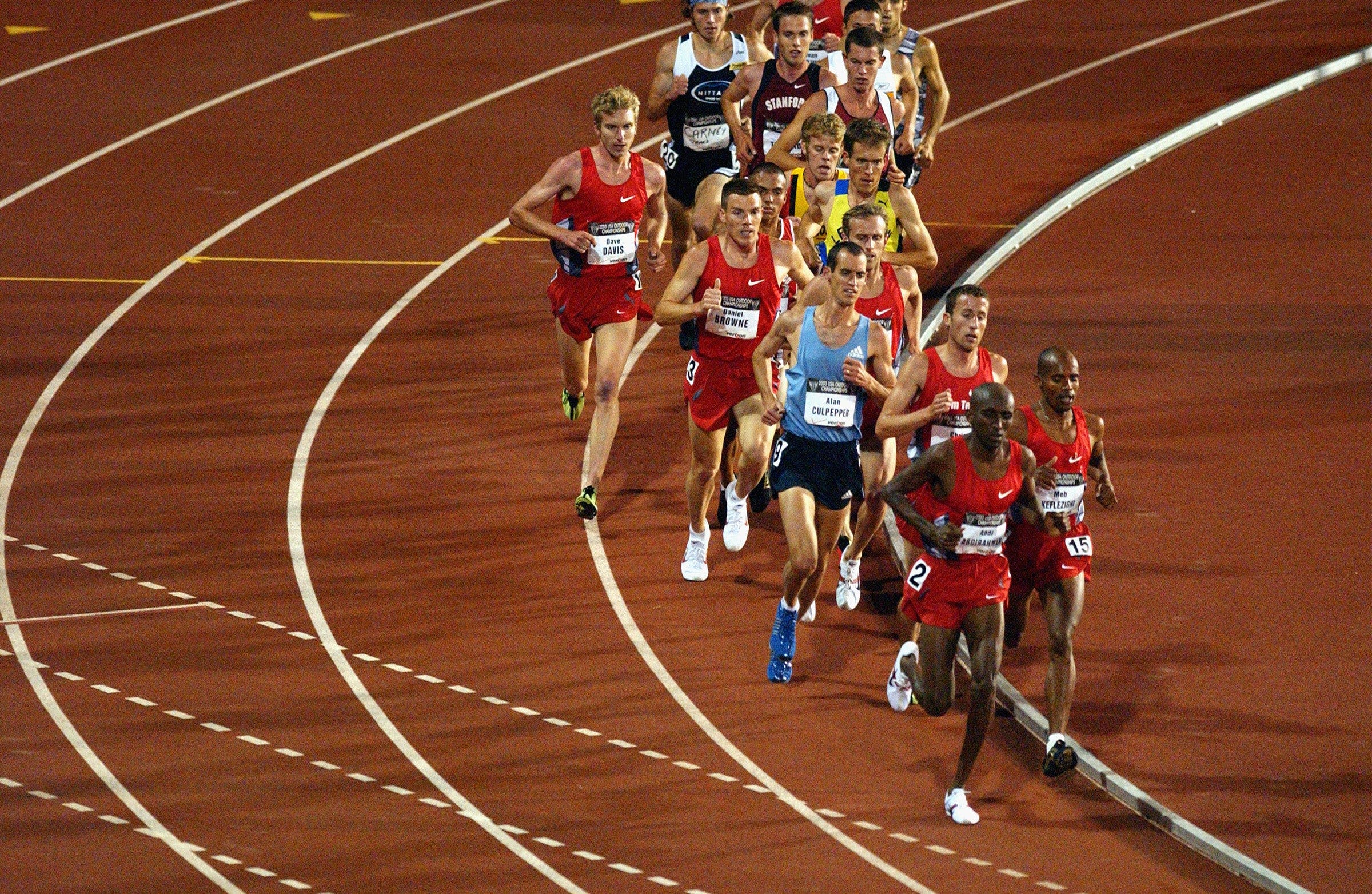Abdi Abdirahman leads the pack in the Men's 10k finals at the USA Outdoor Track and Field Championships on June 19, 2003 