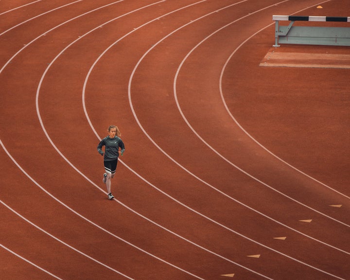 Emily Sisson alone on the track