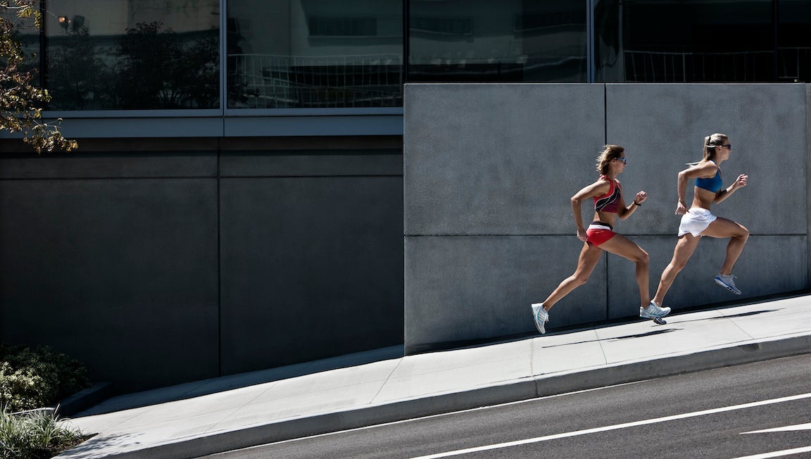 Running Form 101: Optimize your run performance with these running form tips