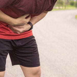 Runner holding abdomen