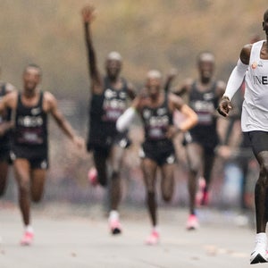 Kipchoge runs 1:59