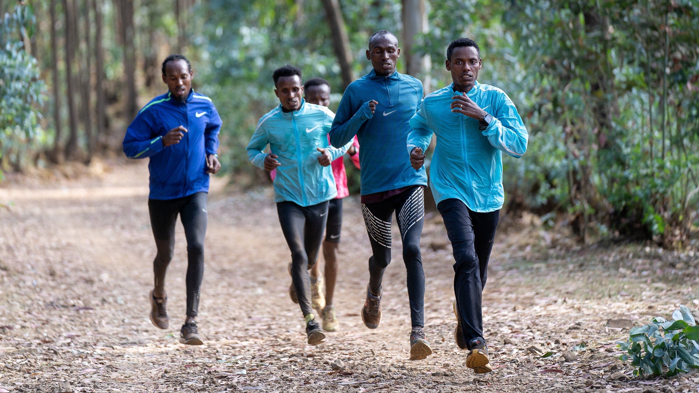 Lelisa Desisa training