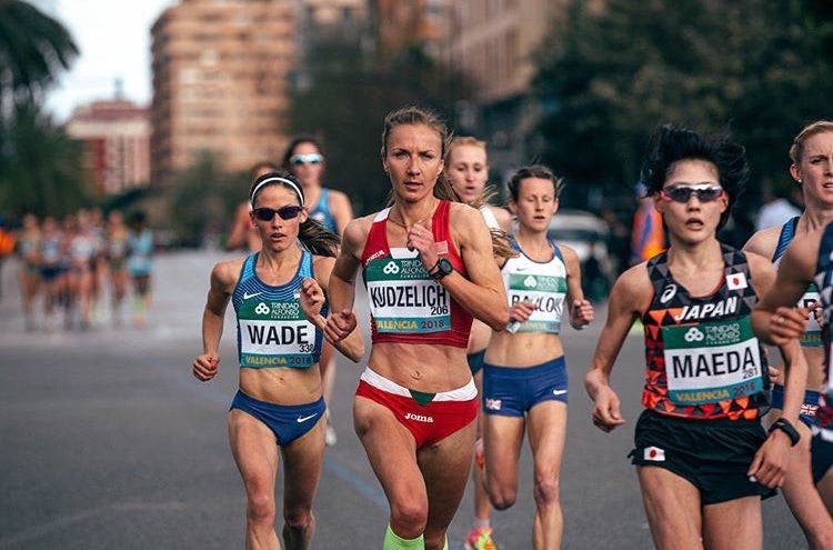 Becky Wade racing in Valencia Spain