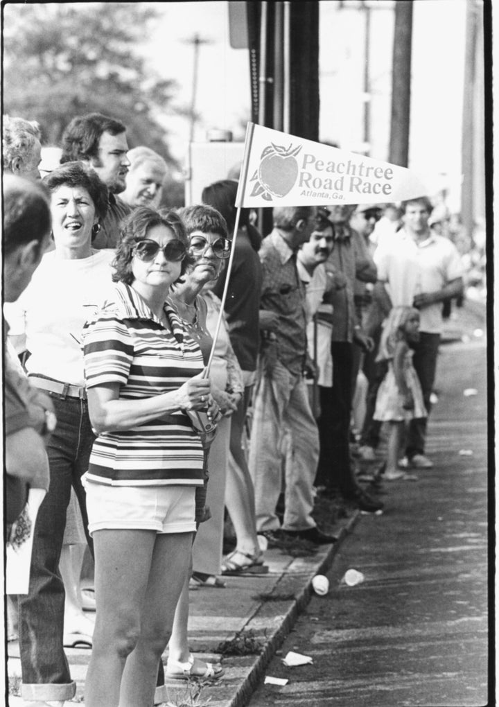 Peachtree Road Race spectators 1978