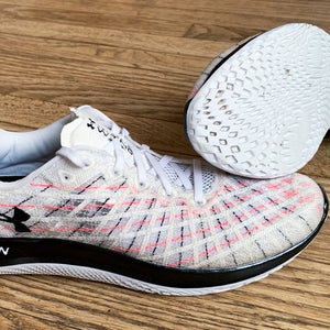 Under Armour Flow Velociti Wind