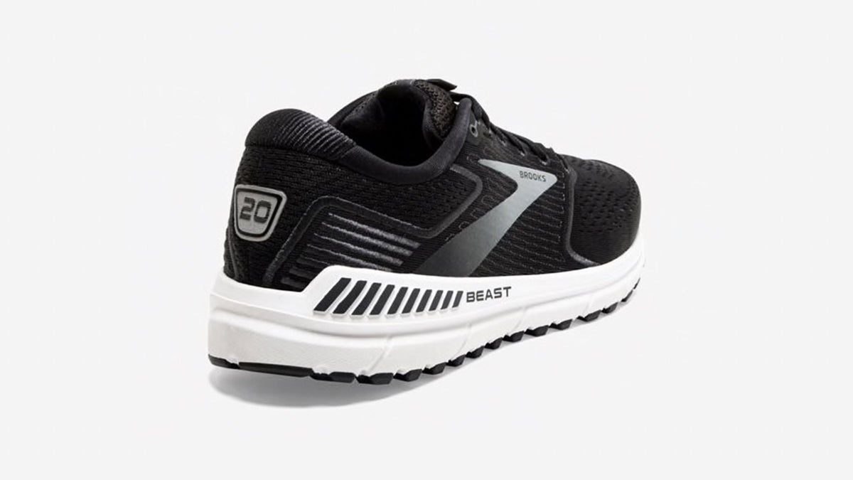 nike pronation control shoes