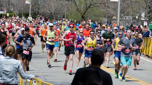 Boston Marathon runners running at mile 20