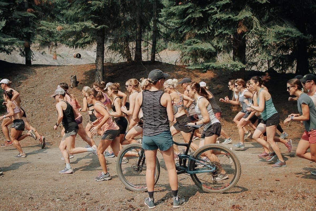 Lauren Fleshman coaching women's running group