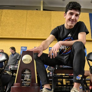 Bryce Hoppel NCAA Indoor T&F Champion