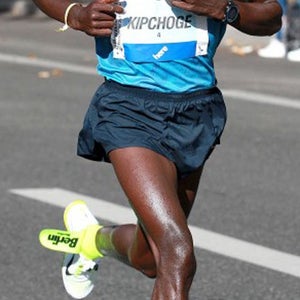 Kipchoge shoe fail Berlin Marathon 2015