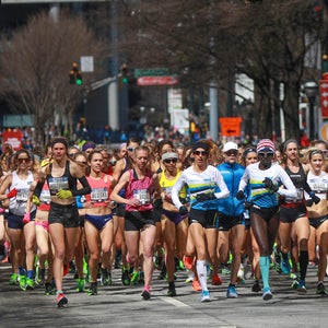 The women's field at the start of the 2020 US Olympic Marathon Team Trials