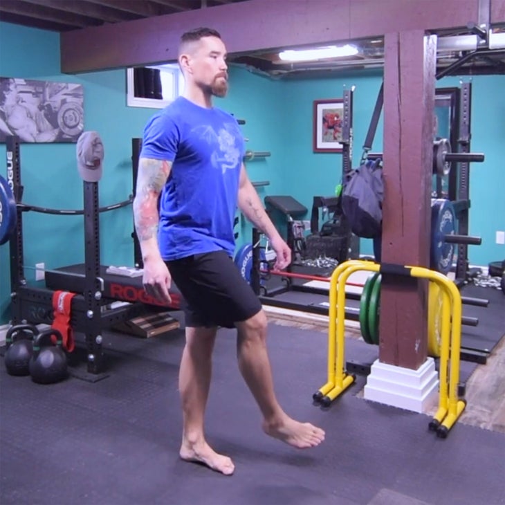 side to side leg swings for glute medius