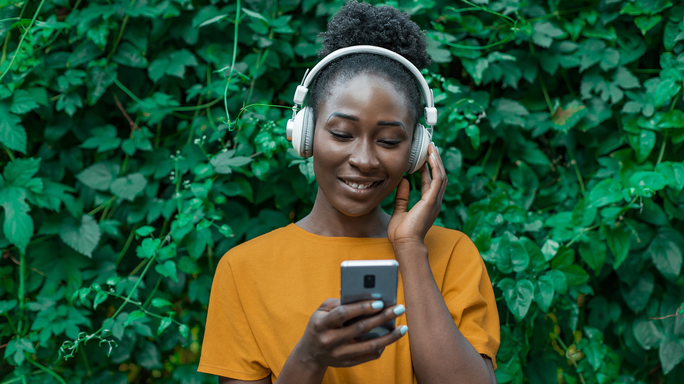 Portrait of young woman outdoors in nature